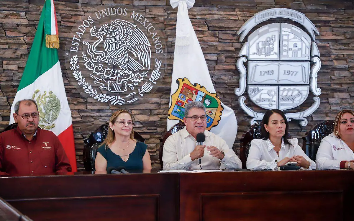 Armando Martínez realiza su sexto informe de gobierno 